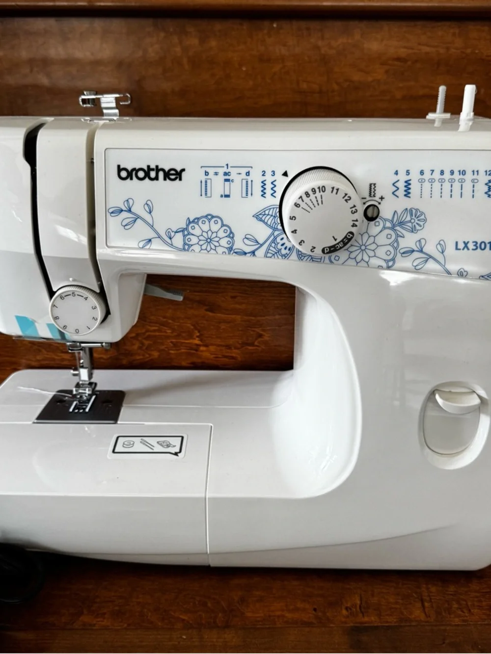 Brother White Sewing Machine with Teal Accents - Picture 1 of 6